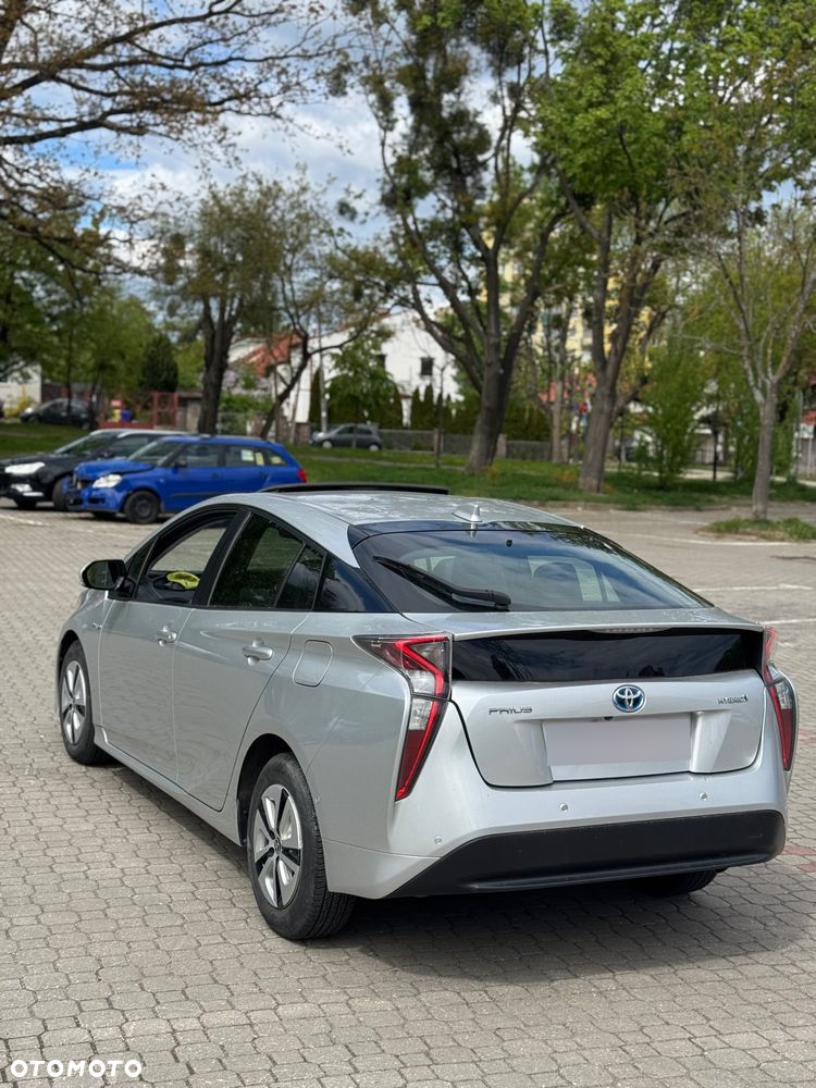 Toyota Prius 1.8 Hybrid Comfort - 6