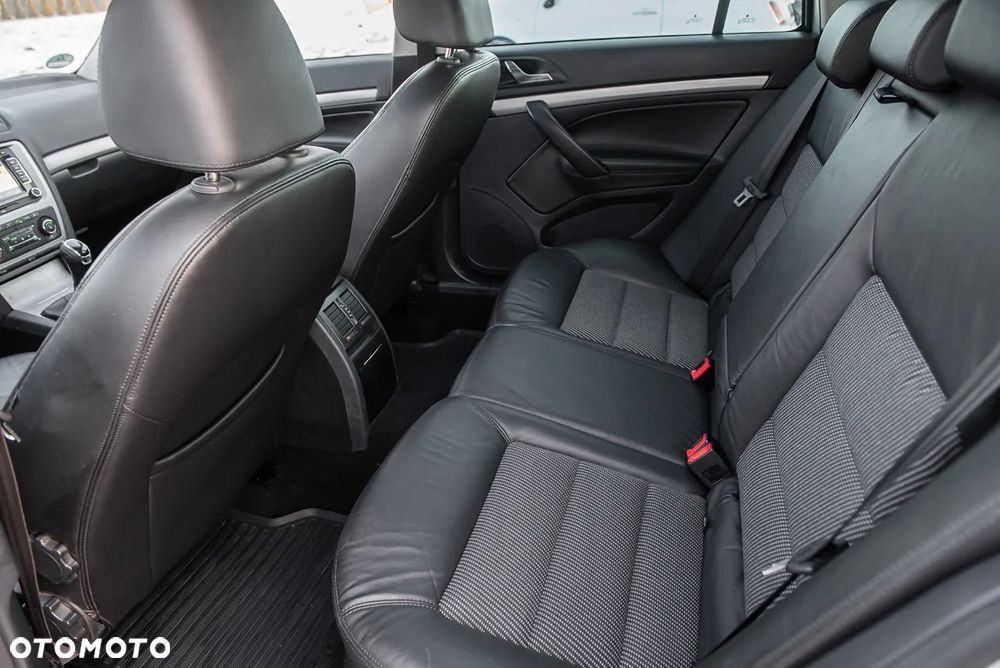 Skoda Octavia 2.0 TDI DPF 4x4 Ambition - 19