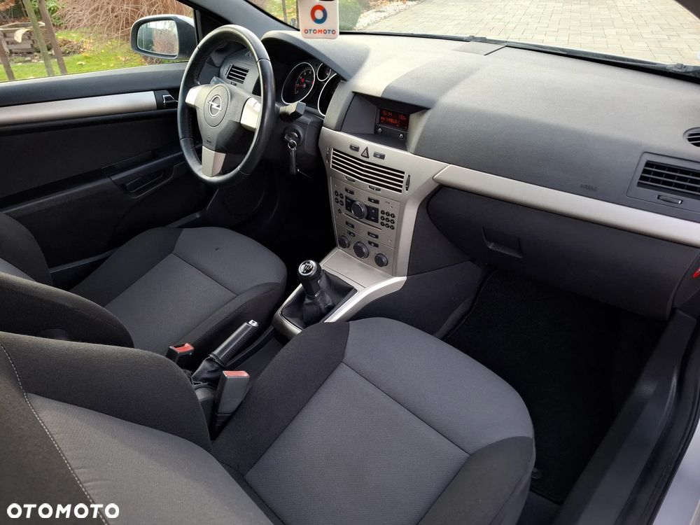 Opel Astra 1.4 Catch me now - 35