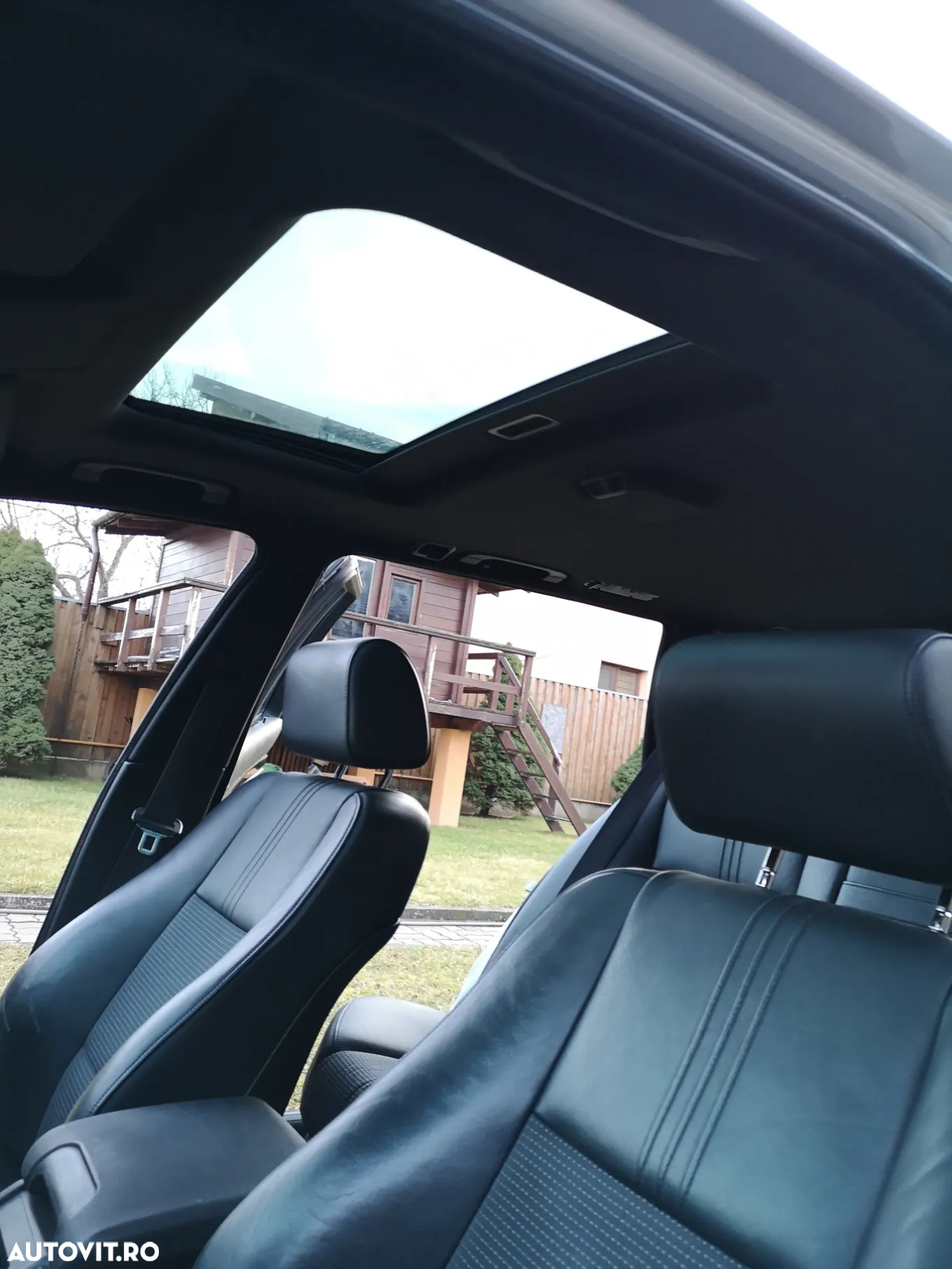 BMW Seria 5 530i Touring - 10