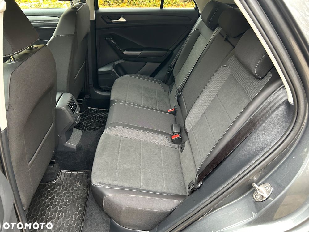 Volkswagen T-Roc 1.5 TSI Style DSG - 17