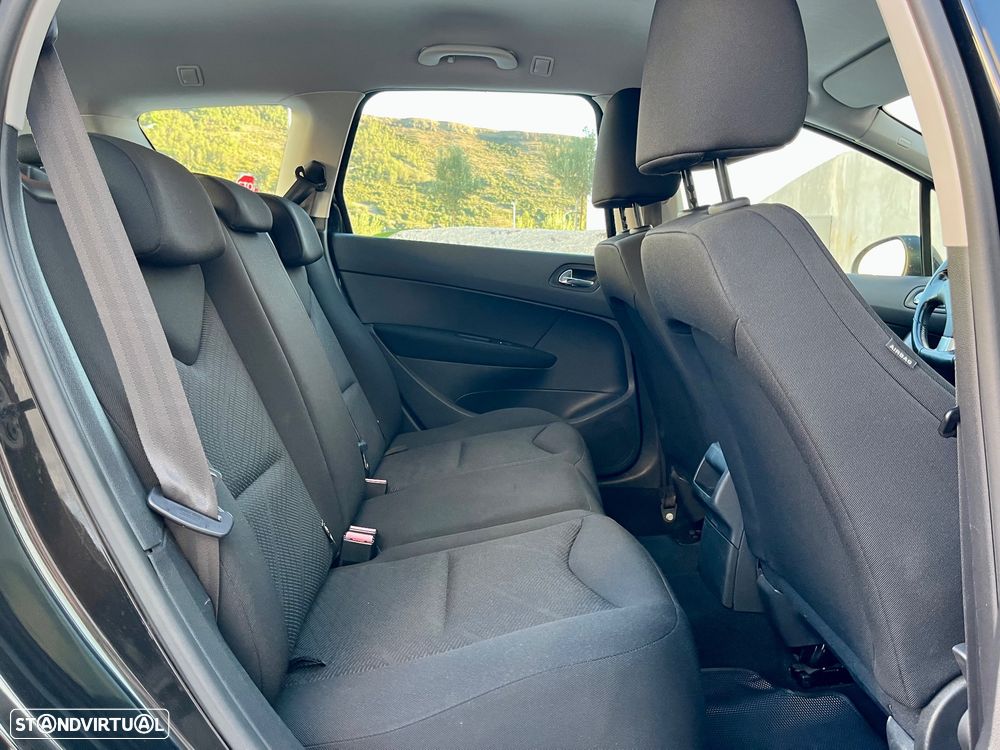 Peugeot 308 SW 1.6 e-HDi Active CVM6 - 31