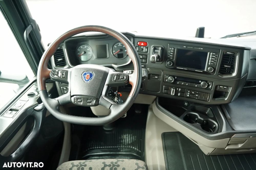 Scania R 520 / V8 / SISTEM HIDRAULIC / RETARDER / I-PARK COOL / FULL AIRMATIC / EURO 6 - 29