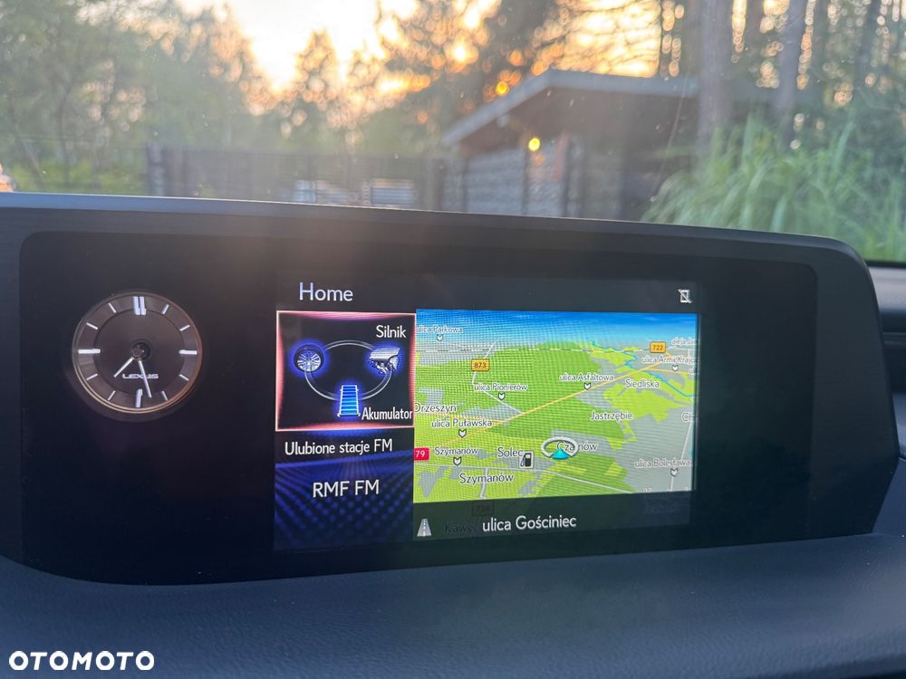 Lexus ES 300h Prestige - 20