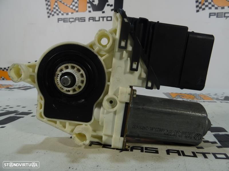 Motor Do Elevador De Vidro Traseiro Direito Volkswagen Golf Iv (1J1) - 4