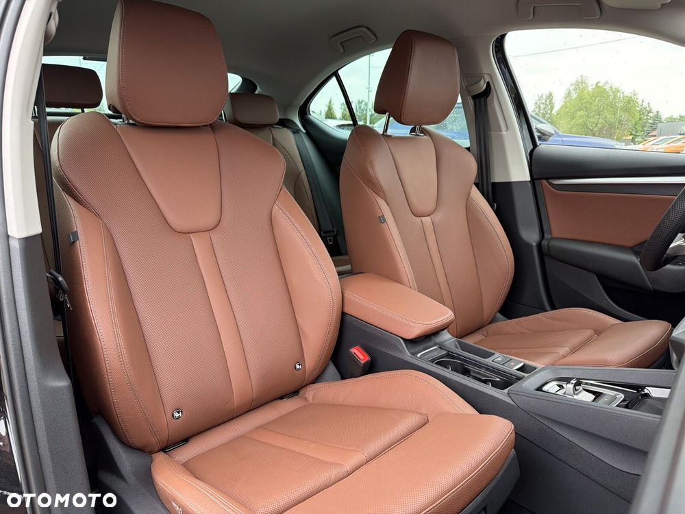 Skoda Octavia 2.0 TSI Drive Selection 4x4 DSG - 18