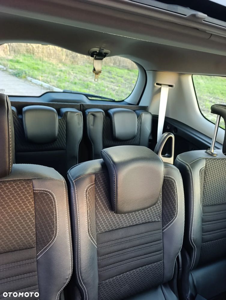 Renault Scenic 1.5 dCi Bose EDition EDC - 9