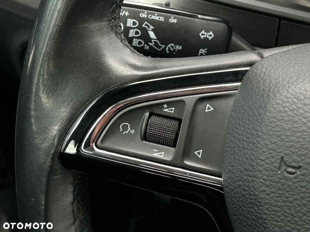 Skoda Superb 2.0 TDI Style DSG - 23