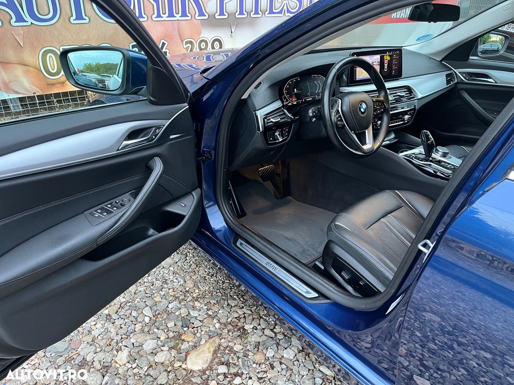 BMW Seria 5 520d xDrive AT - 19