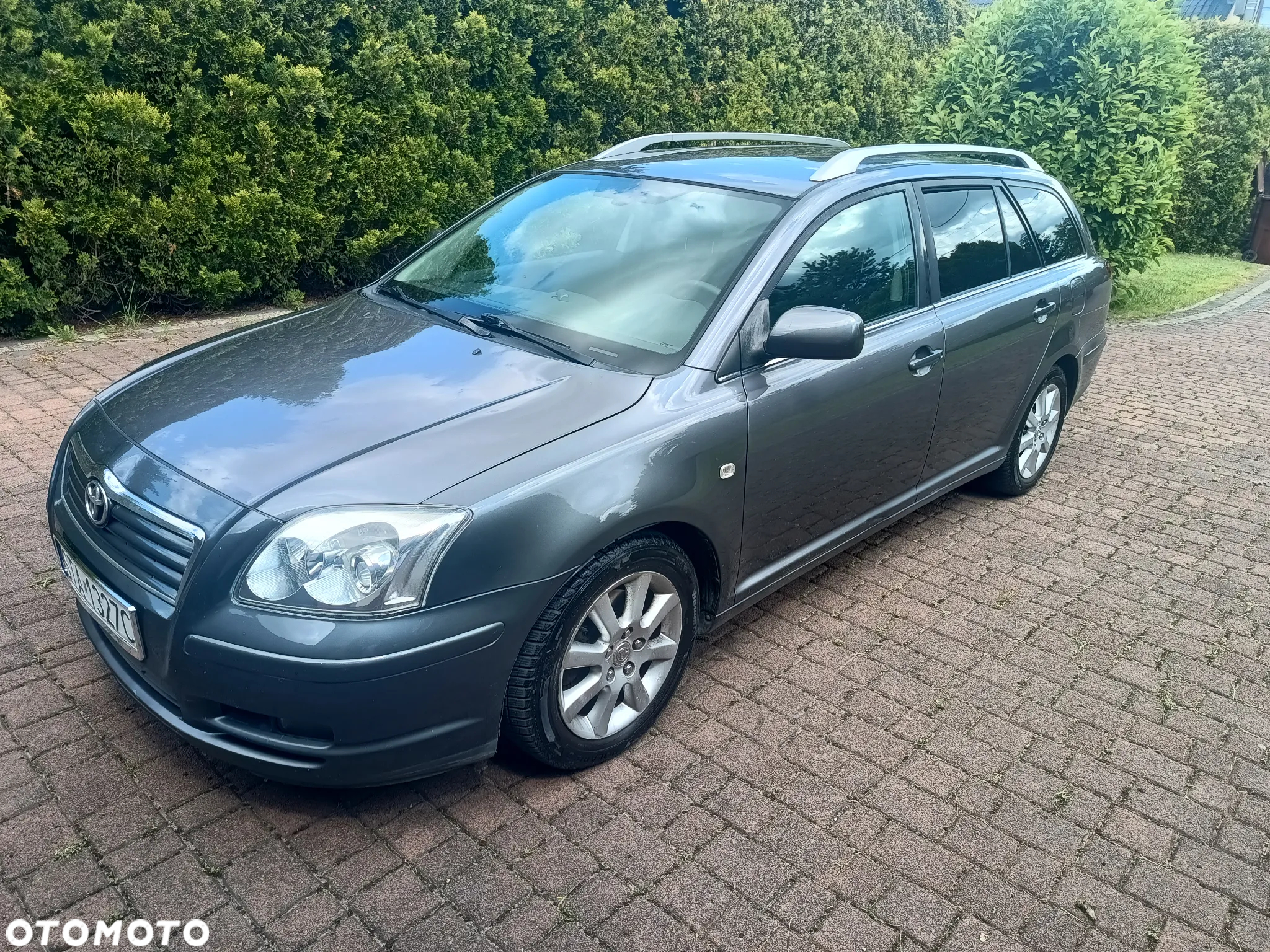 Toyota Avensis - 19