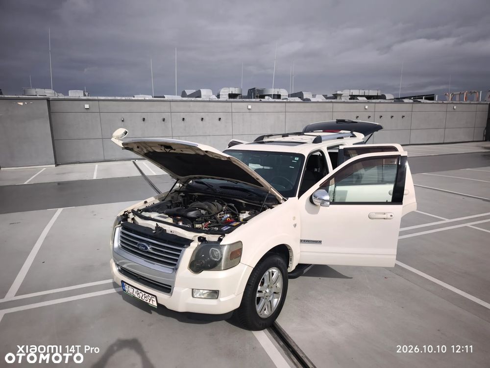 Ford Explorer - 2