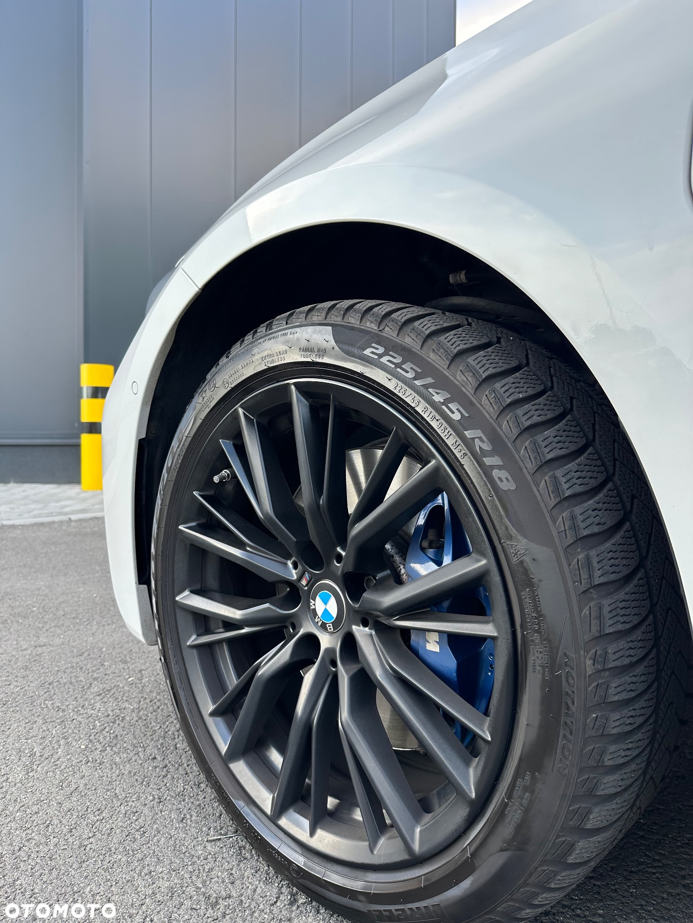 BMW Seria 3 330e M Sport sport - 17