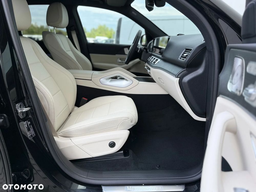 Mercedes-Benz GLE - 27