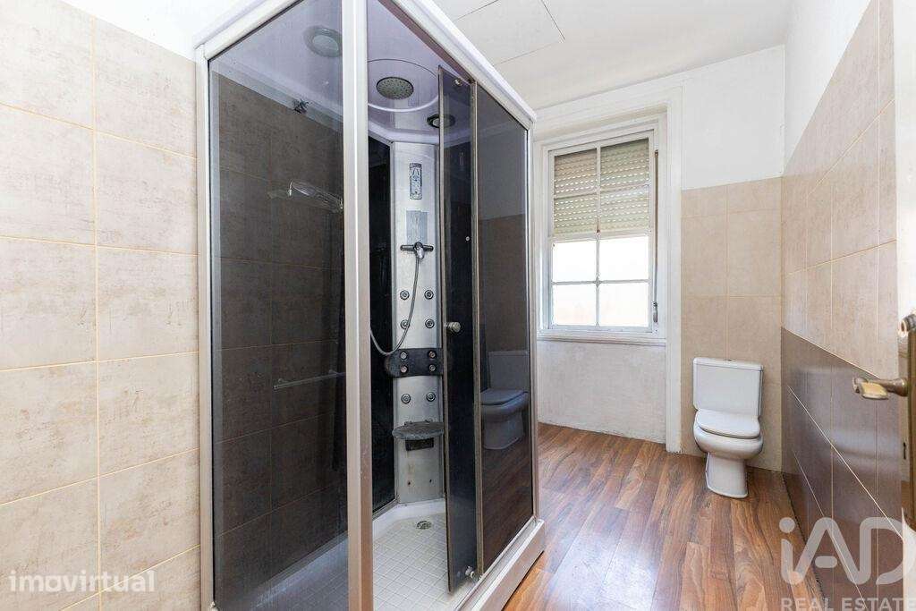 Moradia geminada em Matosinhos e Leça da Palmeira de 222,3 m2 - Grande imagem: 5/22