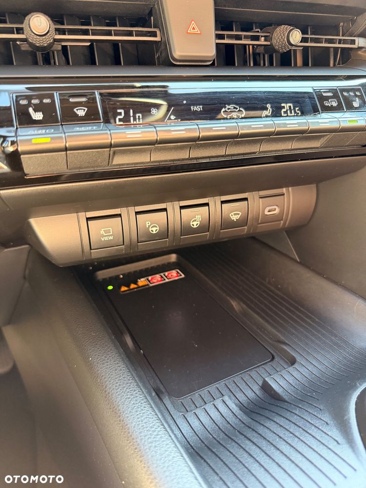 Toyota C-HR 2.0 Hybrid Dynamic Force Executive Premiere Edition - 26