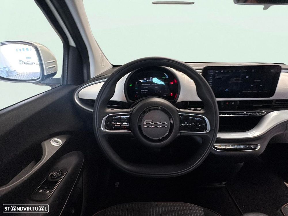 Fiat 500e - 12