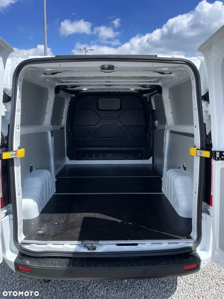 Ford Transit Custom - 3