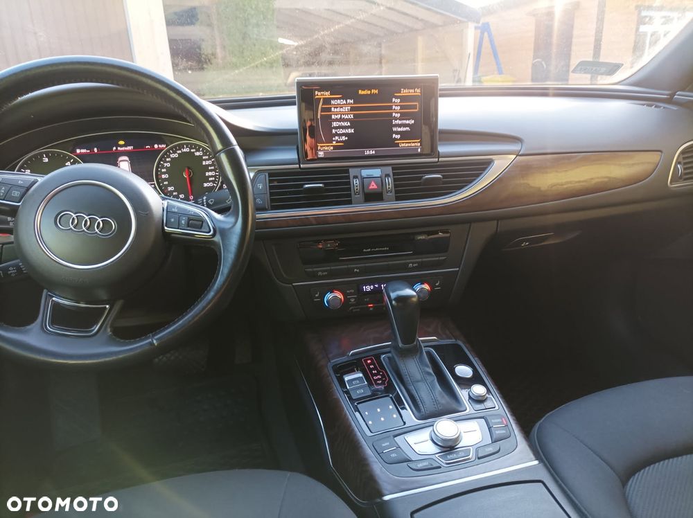 Audi A6 - 6