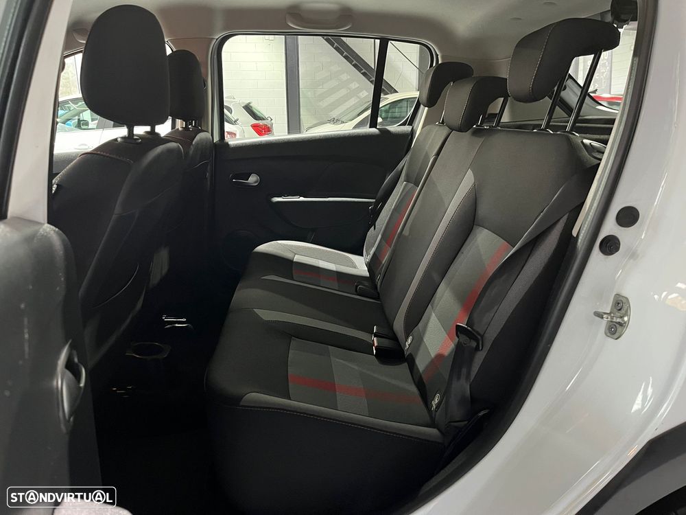 Dacia Sandero 0.9 TCe SL Stepway of Life - 13