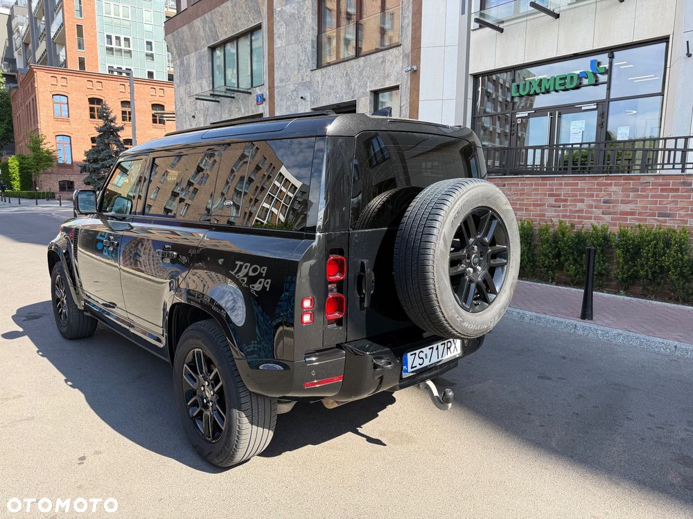 Land Rover Defender 3.0 D250 mHEV X-Dynamic HSE - 17