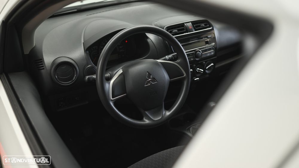 Mitsubishi Space Star - 25