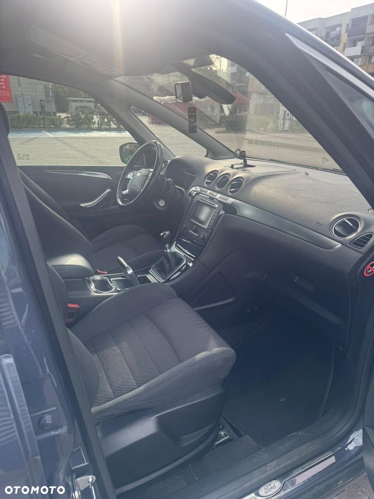 Ford S-Max 2.0 TDCi DPF Business Edition - 4