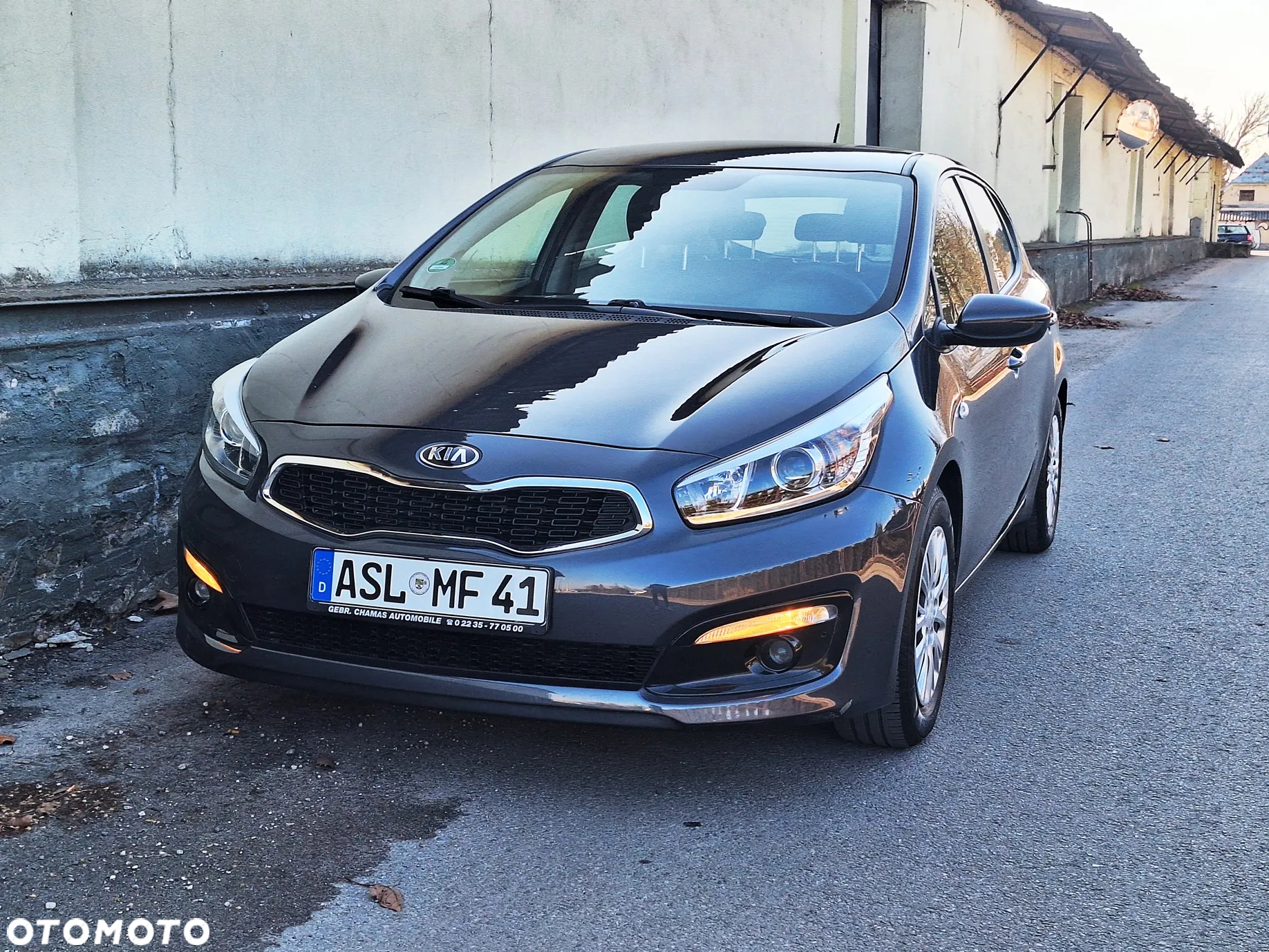 Kia Ceed - 10