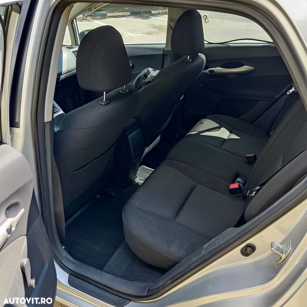 Toyota Auris 1.3 Dual VVT-i Executive - 6
