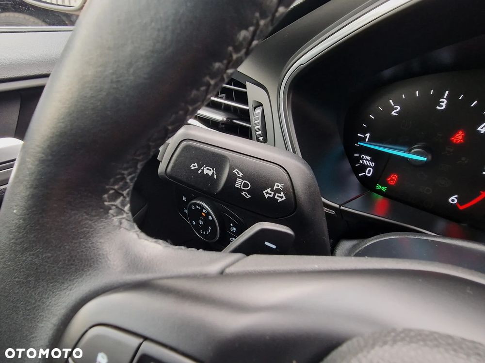 Ford Focus 2.0 EcoBlue Titanium X - 33