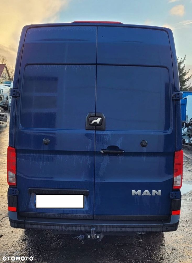 Crafter II MAN 17-22r drzwi tył komplet P i L - 1