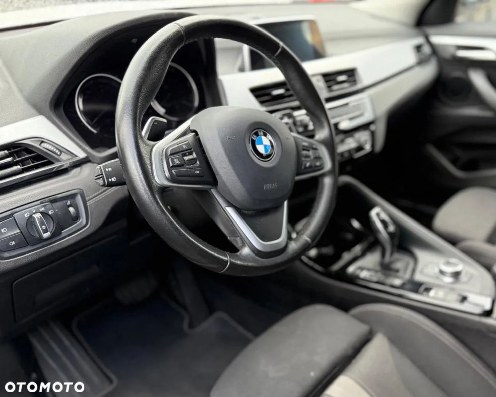 BMW X2 xDrive18d Business Edition - 8
