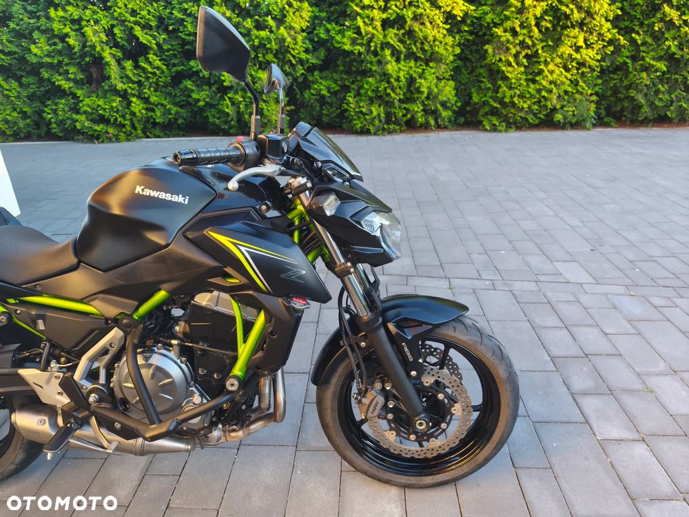 Kawasaki Z 650 - 11