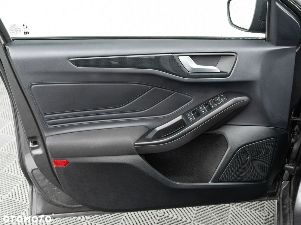 Ford Focus - 10