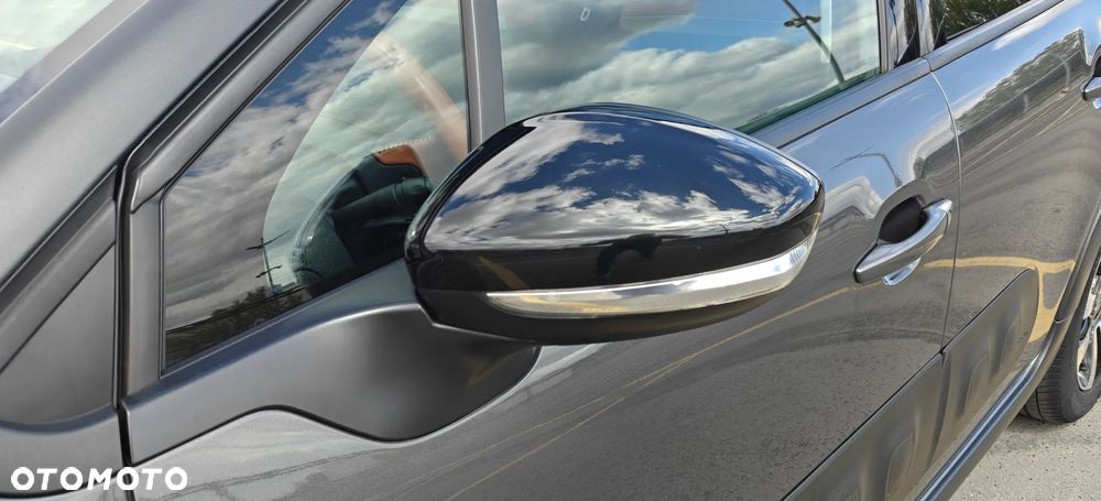 Citroën C3 1.2 PureTech Shine S&S - 6