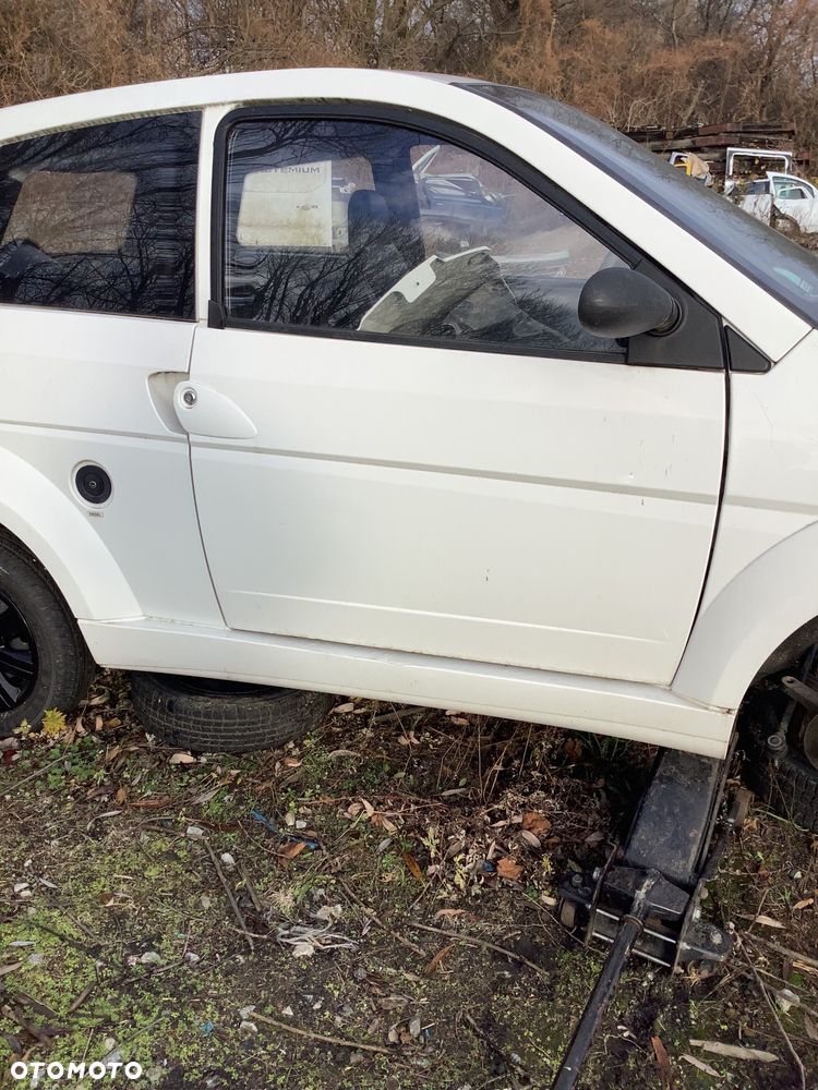 LIGIER IXO DRZWI PRAWE 2011r