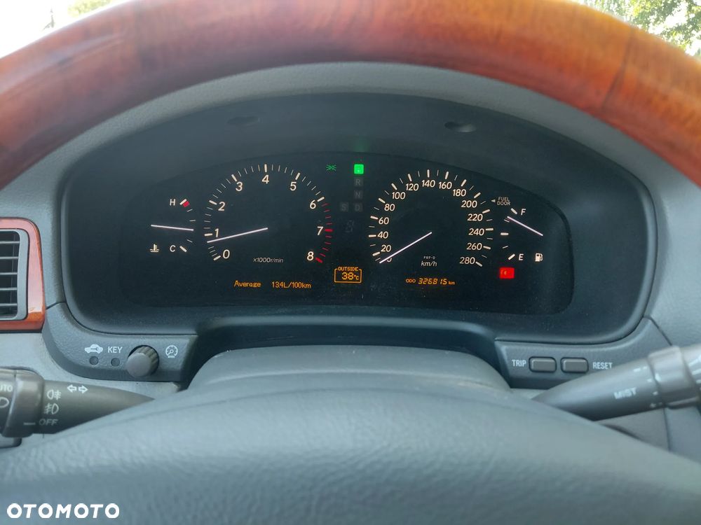 Lexus LS Prestige - 36