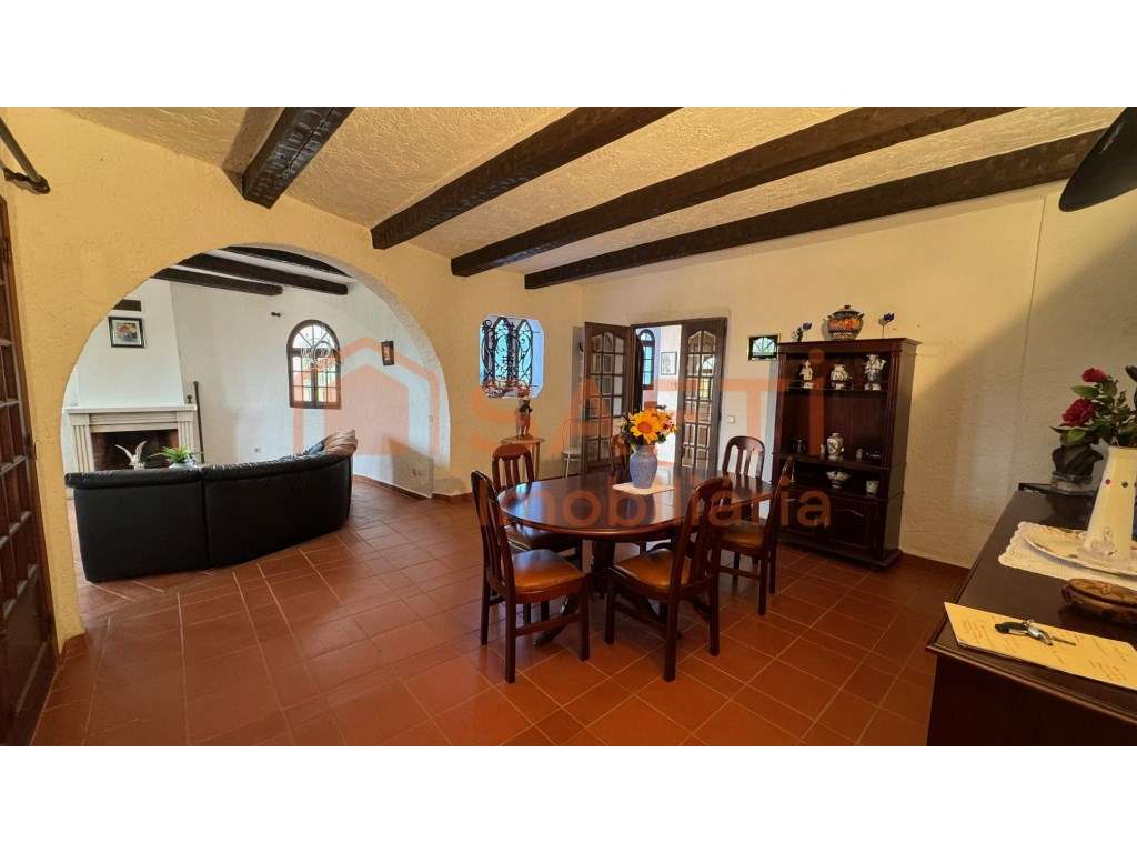 Charmosa casa com grande terreno em Paderne, Algarve - Grande imagem: 3/9