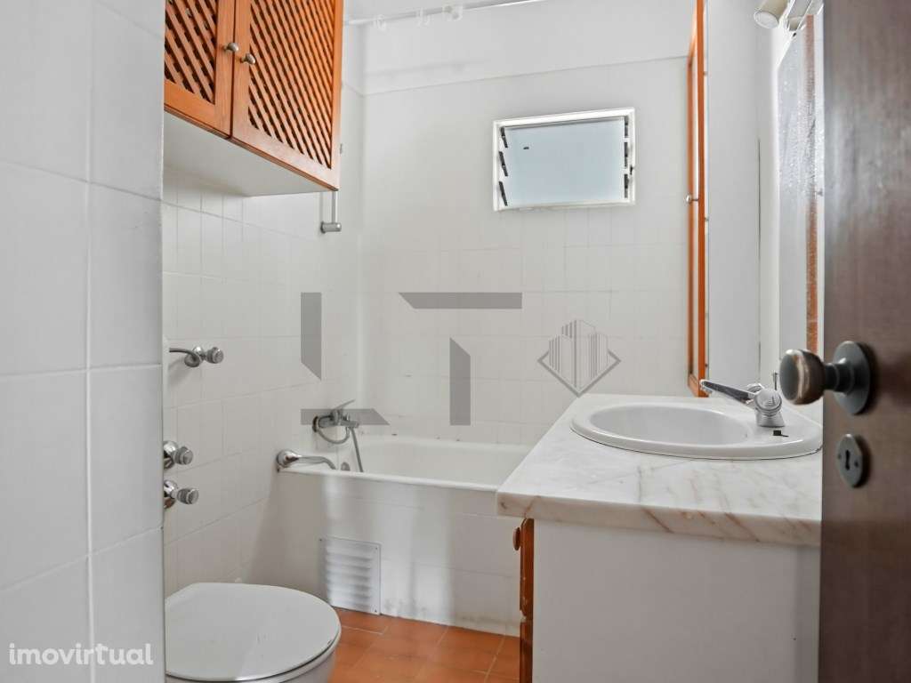 Apartamento T3 com 100m², Mobilado e Equipado com 2 Casas de Banho ... - Grande imagem: 5/21