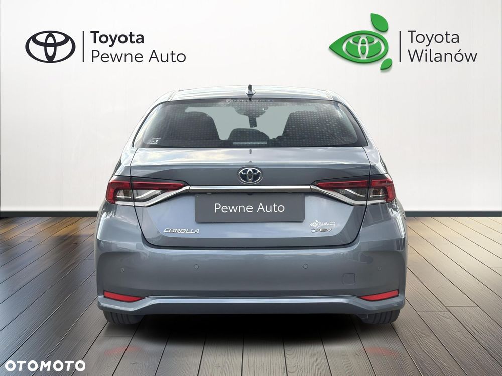 Toyota Corolla 1.8 Hybrid Comfort - 4