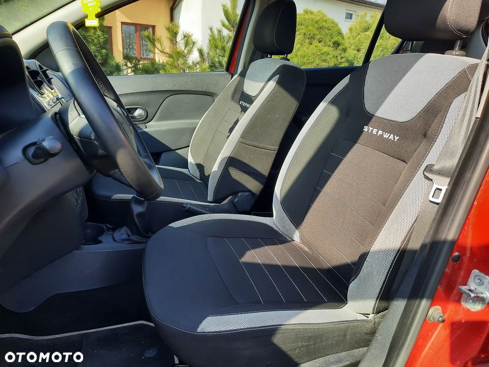 Dacia Sandero Stepway 0.9 TCe Ambiance S&S EU6 - 16