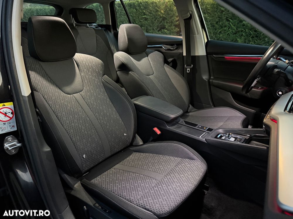 Skoda Octavia 2.0 TDI STYLE DSG - 9