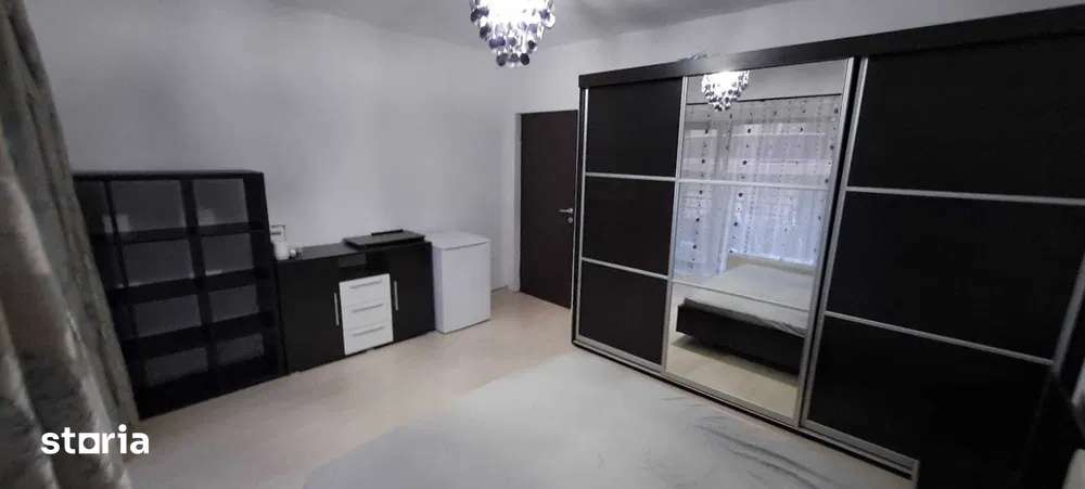 Apartament de vanzare 2 camere 46mp plus 2 balcoane zona Poligon Flore — fotografia 3