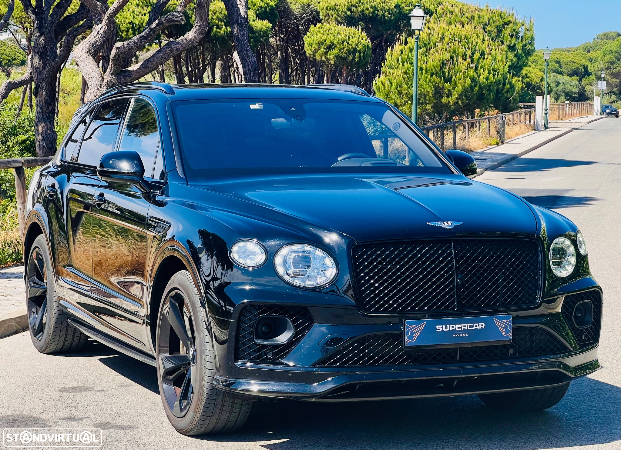 Bentley Bentayga - 7