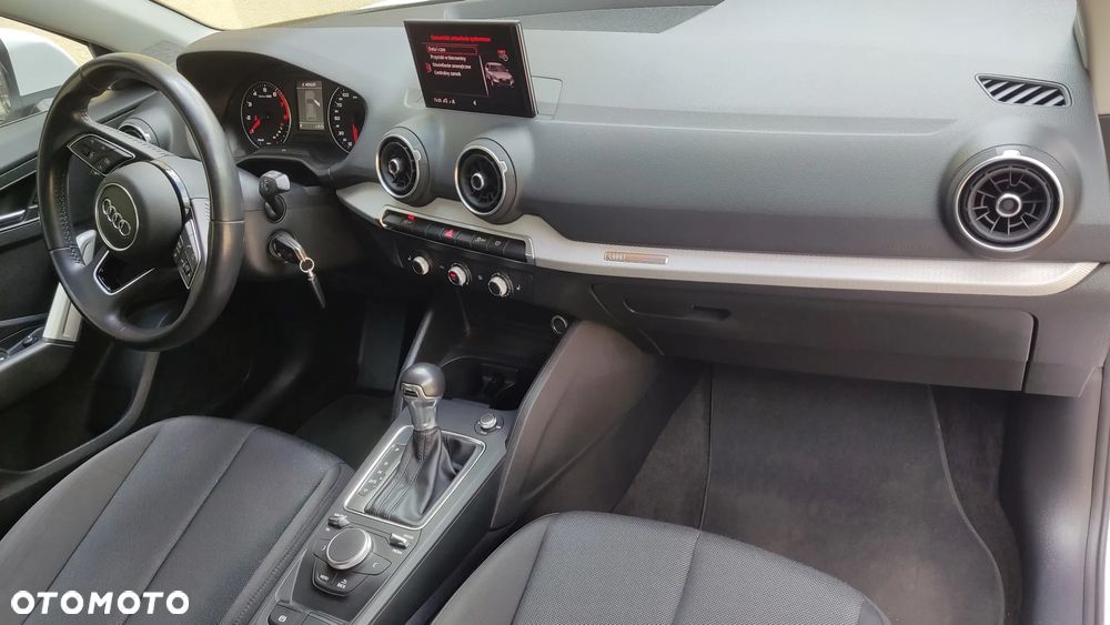Audi Q2 35 TFSI S tronic - 21