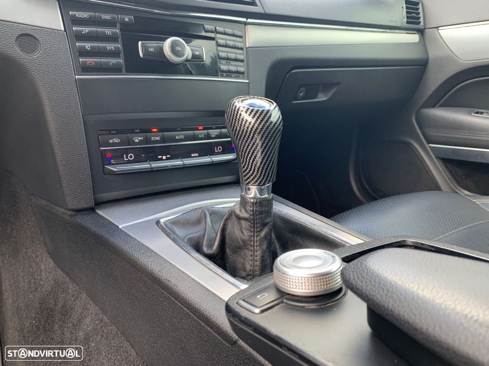 Mercedes-Benz E 220 CDi Avantgarde BlueEfficiency - 41