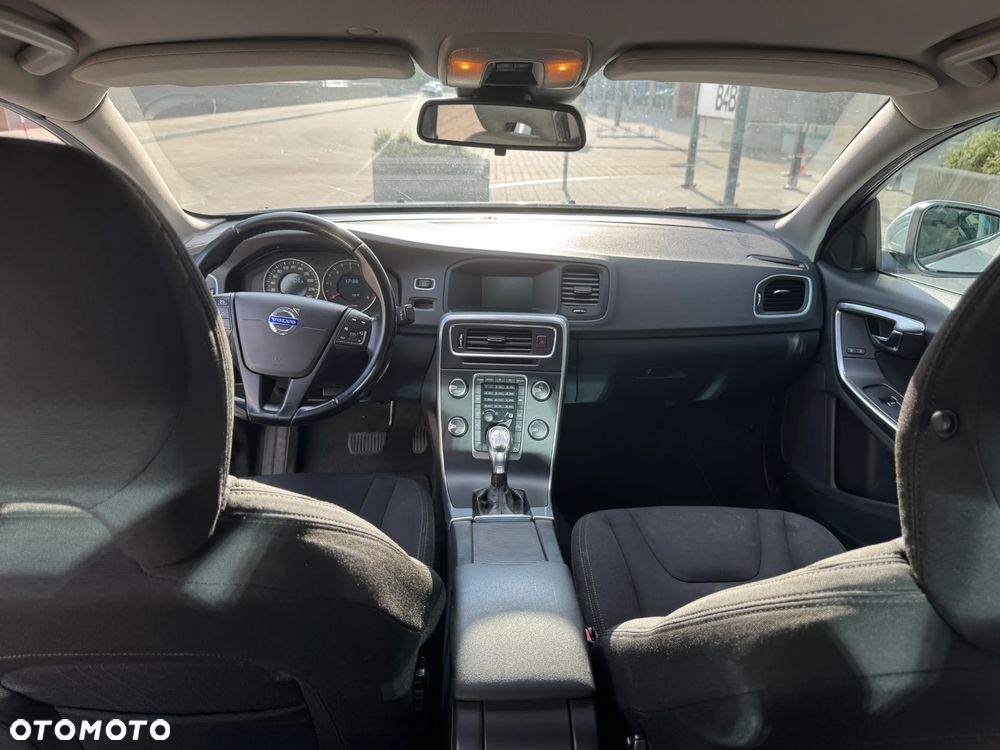 Volvo S60 - 13