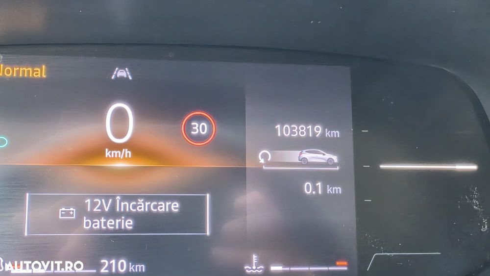 Renault Clio - 22