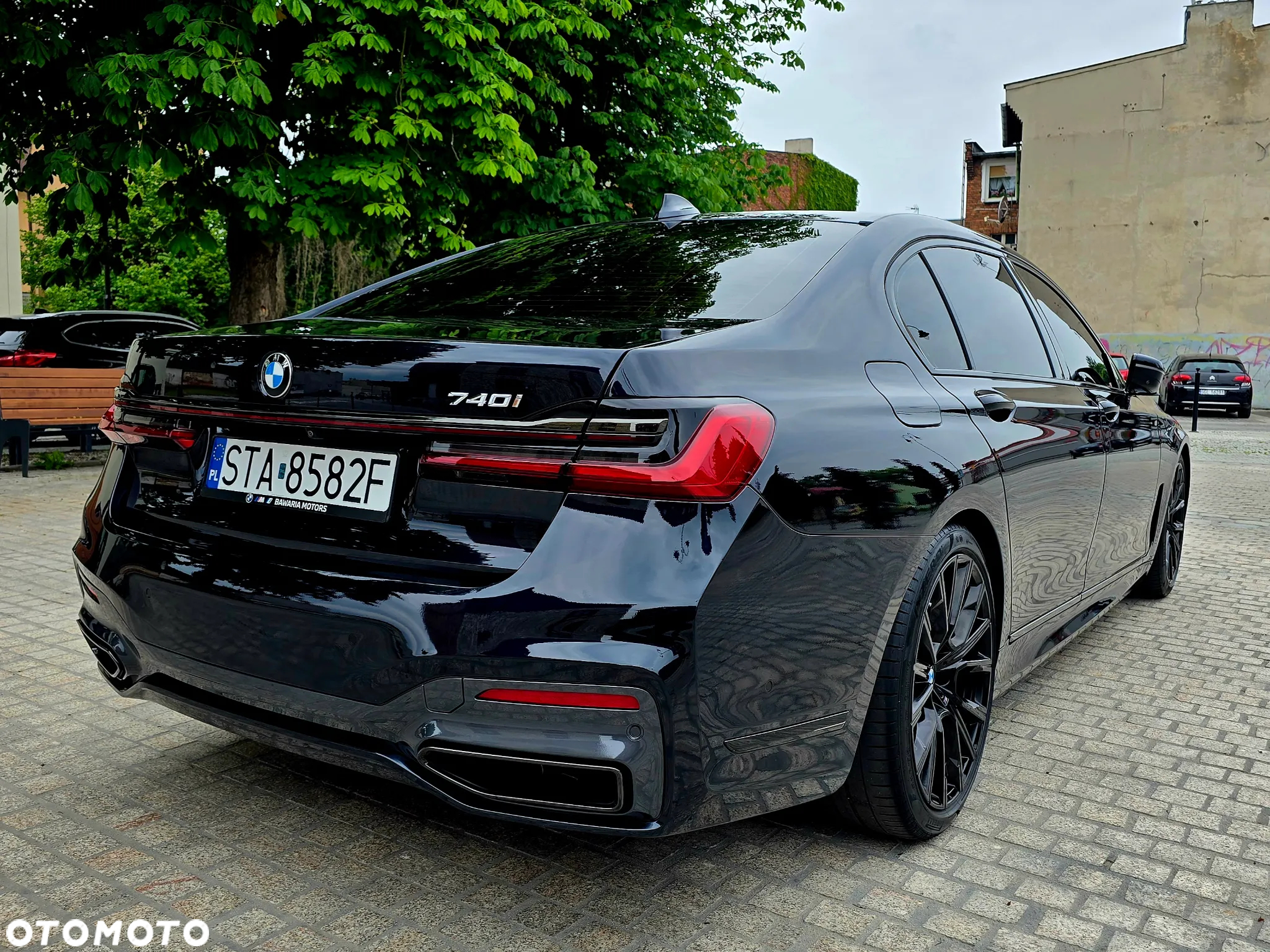 BMW Seria 7 740i - 4