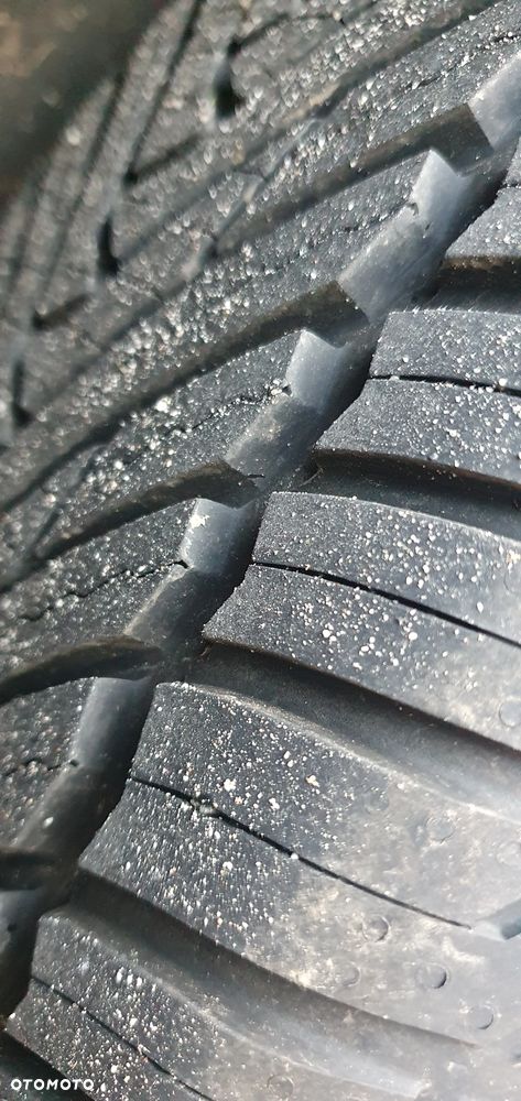 Chrysler Pacifica - 11