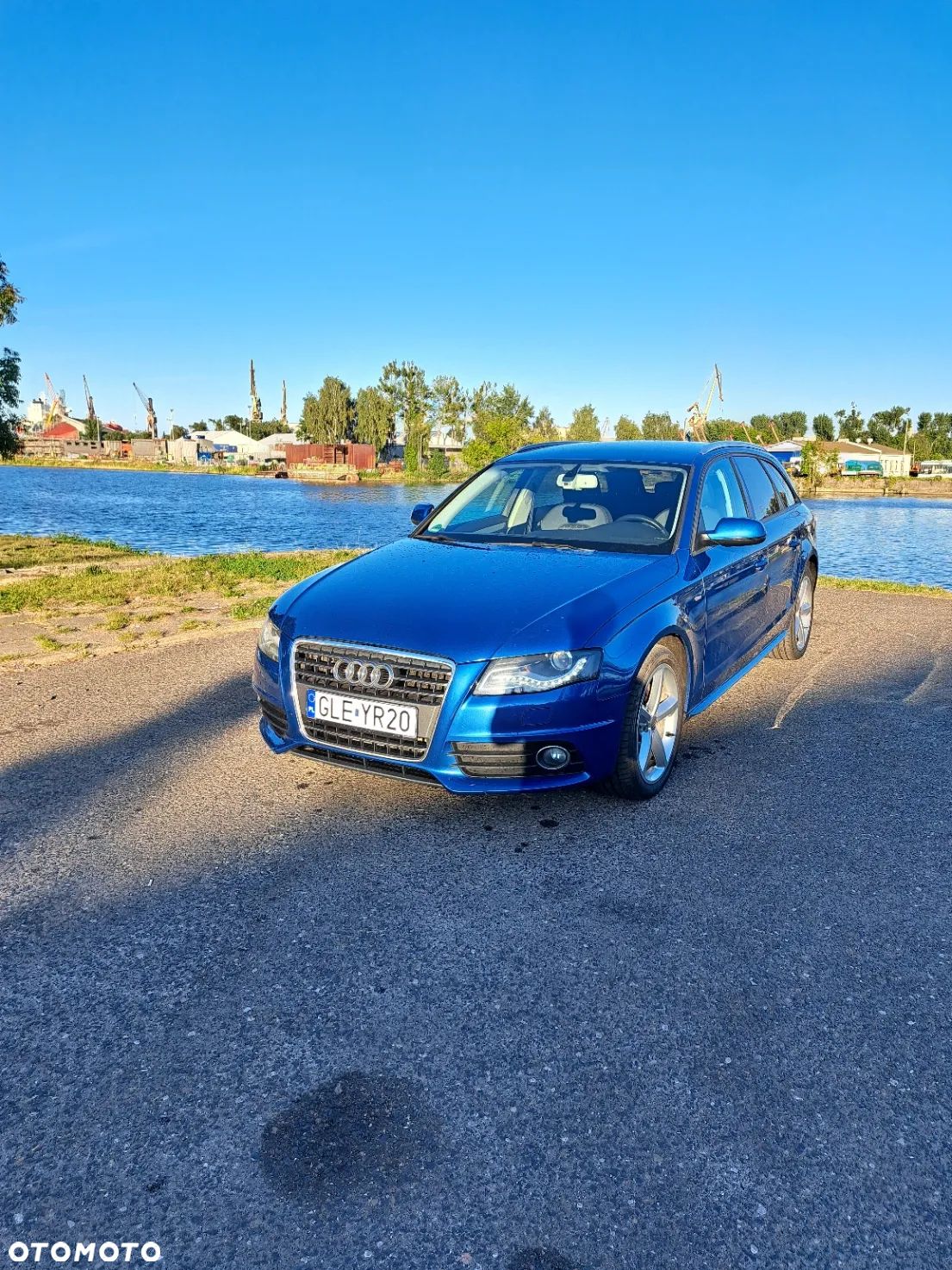 Audi A4 Avant 2.0 TDI DPF multitronic S line Sportpaket - 1